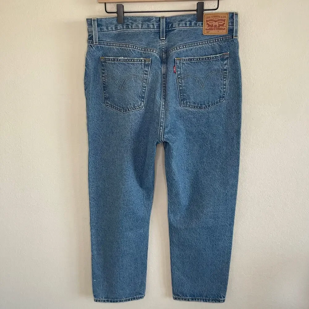 LEVI’s 501 High Rise Denim Jeans Straight Leg Button Fly - Size W32xL26